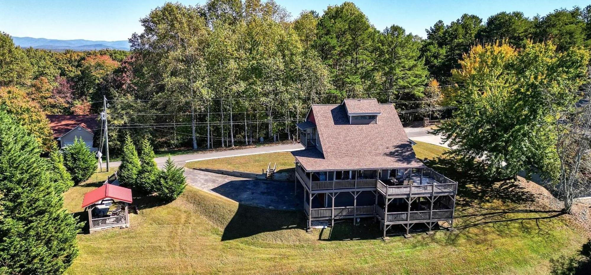 Birds Eye Cabin - Sunset & Starry Retreat Pet Friendly W Private Hottub, Fire Pit And Game Room Ellijay Exterior photo